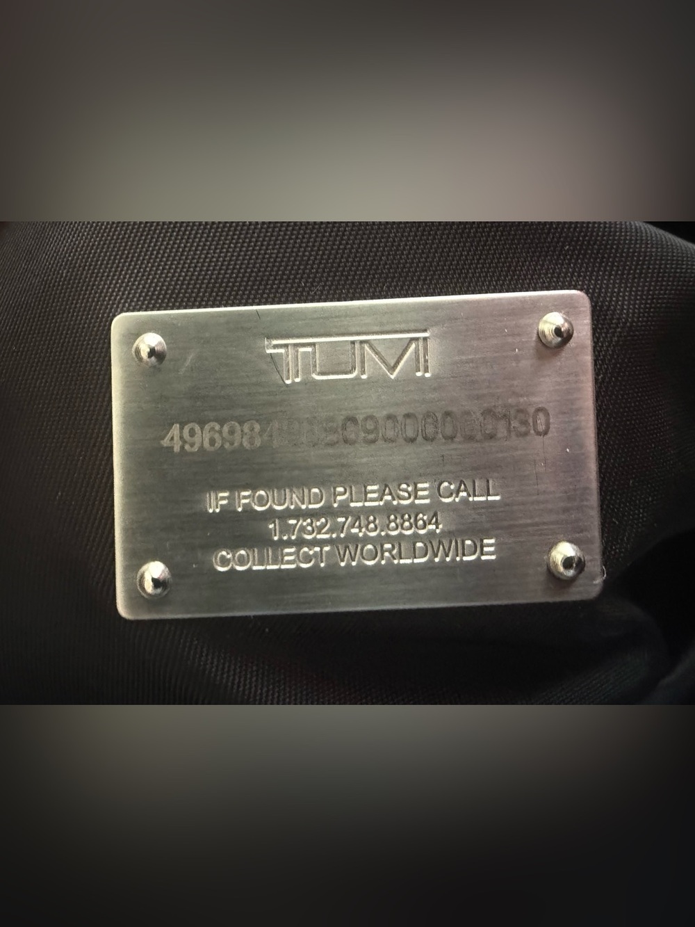 NWOT Tumi Black Puffer Laptop Crossbody Bag - Picture 7 of 12